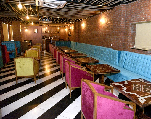 Bar In Hotel in Abu Road
