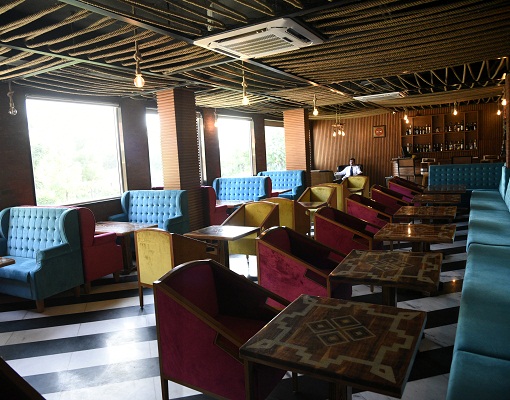 Bar In Hotel in Abu Road